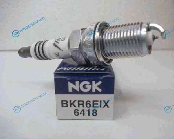 BKR6EIX Свеча зажигания 6418
