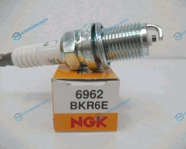 BKR6E Свеча зажигания 6962
