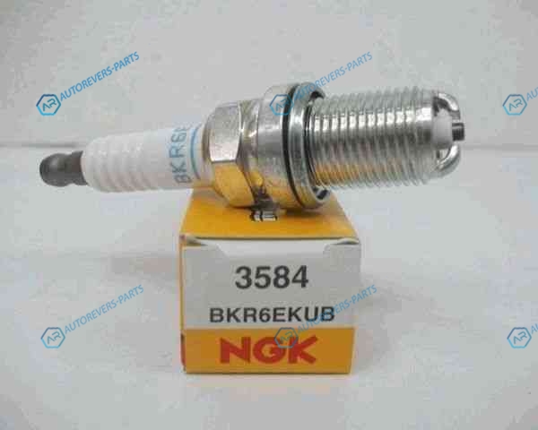 BKR6EKUB Свеча зажигания 3584