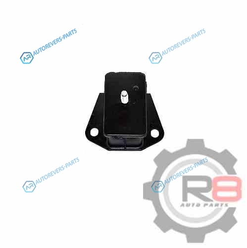 MB007023 подушка двигателя левая  правая