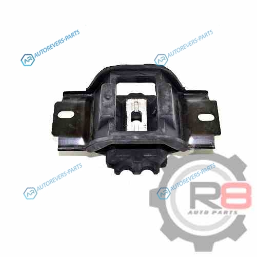 D350-39-070C подушка двигателя левая