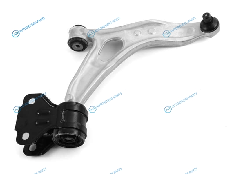 HSAC0345 Рычаг передний нижний FORD FOCUS 12- RH