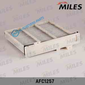 AFC1257 Фильтр салона MITSUBISHI PAJERO 91- угольный AFC1257 (FILTRON K1273A. MANN CUK2230) AFC1257