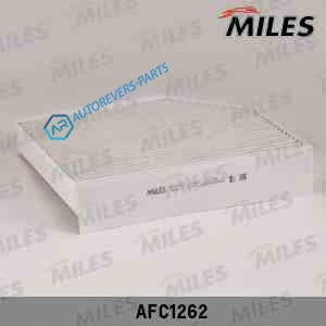 AFC1262 Фильтр салона AUDI A4 07- угольный AFC1262 (FILTRON K1278A. MANN CUK2450) AFC1262