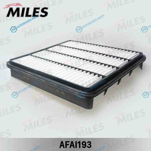 AFAI193 Фильтр воздушный TOYOTA LAND CRUISER 200 4.7  (FILTRON AP1437. MANN C32014. VIC A-1030)  AFAI193
