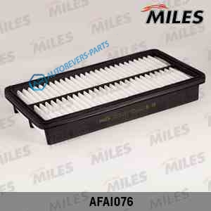 AFAI076 Фильтр воздушный MAZDA 6626MPV 1.82.02.32.53.0 (FILTRON AP1131. MANN C3233. VIC A-470) AFAI076
