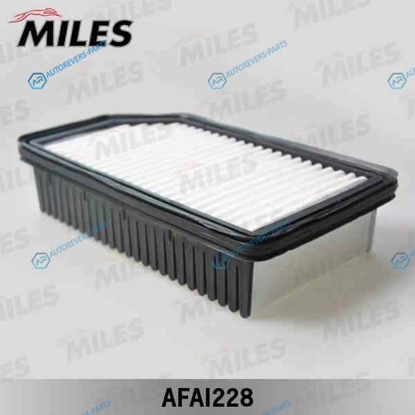 AFAI228 Фильтр воздушный KIA SOULHYUNDAI i20 1.2-1.6 09-  (FILTRON AP1077. MANN C26014)  AFAI228