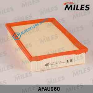 AFAU060 Фильтр воздушный FORD FOCUS 1.4-2.0 04-ПОДХОДИТ ДЛЯ VOLVO C30S40V50 1.6-2.0 04- AFAU060 (FILTRON AP0744. MANN C28122) AFAU060