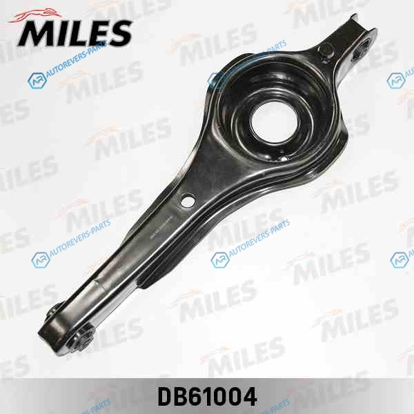 DB61004 Рычаг задний нижний поперечный FORD FOCUS IIC-MAXMAZDA 3 DB61004
