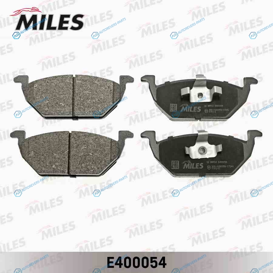 E400054 Колодки тормозные (Смесь Low-Metallic) передние (SKODA FABIA I-II. OCTAVIA (1U_). VW GOLF IV) (без датчика) (TRW GDB1357) E400054