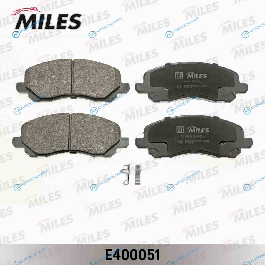 E400051 Колодки тормозные (Смесь Low-Metallic) передние (MITSUBUSHI LANCER (CS. CY)) (без датчика) (TRW GDB3287) E400051