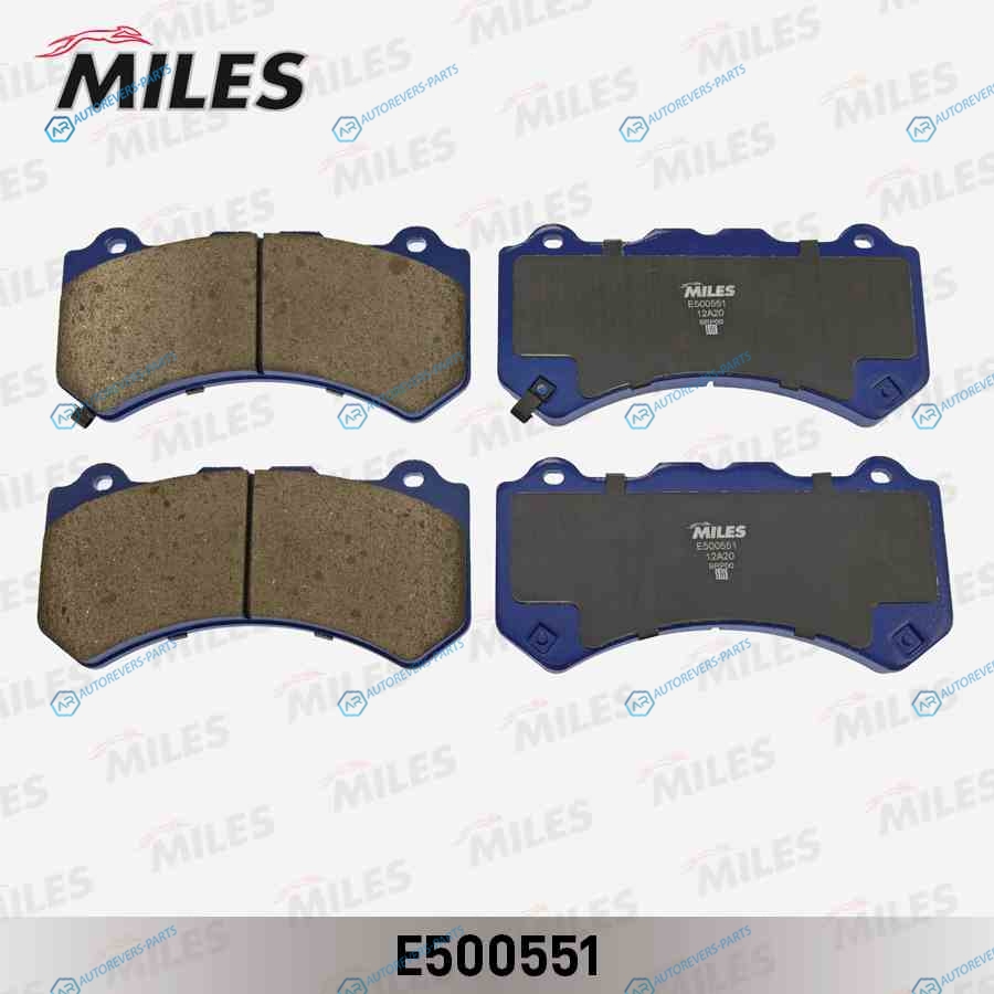 E500551 Колодки тормозные (смесь CERAMIC) JEEP GRAND CHEROKEE 10- передние E500551